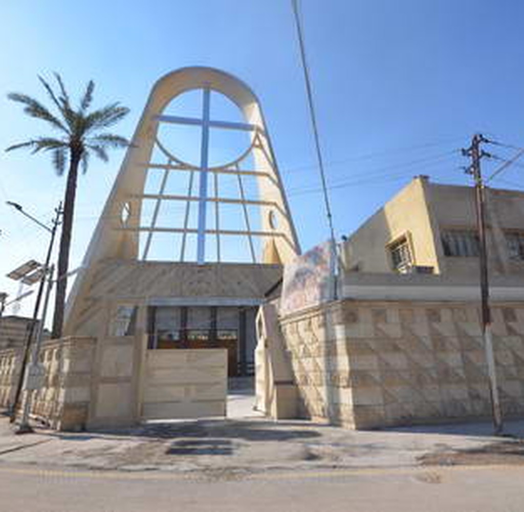 كنيسة سيدة النجاة للسريان الكاثوليك